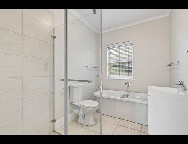 4 BEDROOM PROPERTY TO RENT IN WYNBERG UPPER